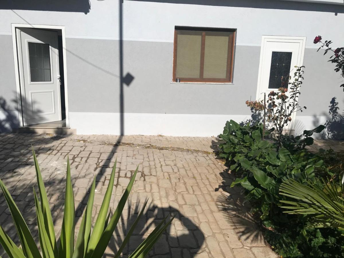 Panorama Rooms Elbasan Exterior photo